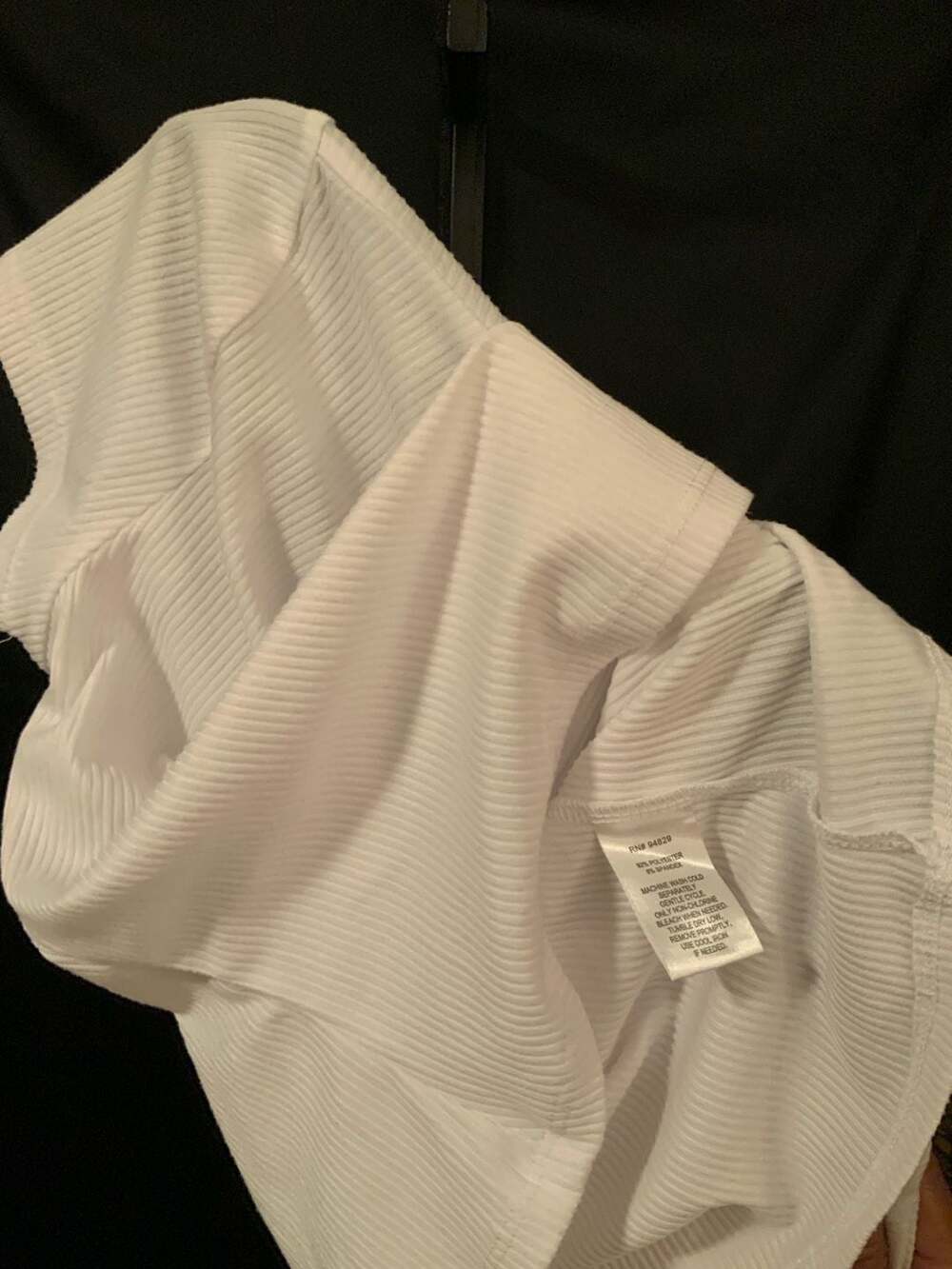 Derek Heart White Ribbed Short Sleeve Crop Tee - Picture 4 of 4